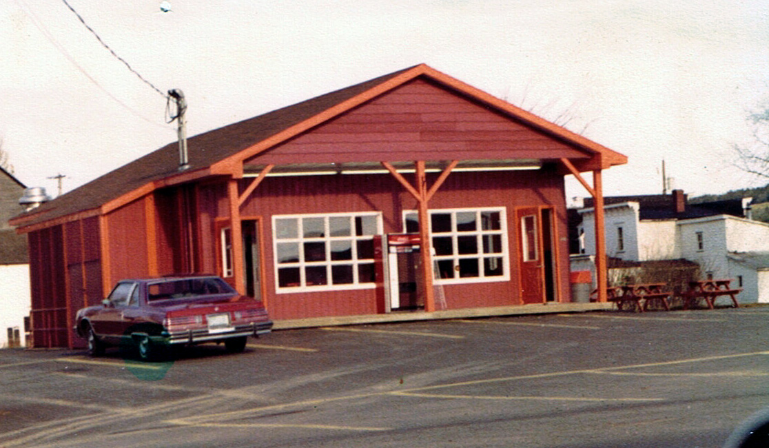 restaurant CHUKWAG'N   1977