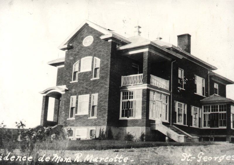 Résidence de Monsieur R. Marcotte