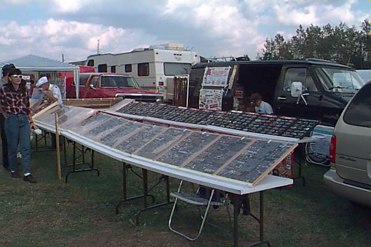 Exposition de voitures antiques en 1998