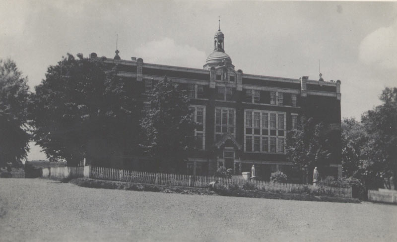 Couvent St-Georges Ouest en 1930