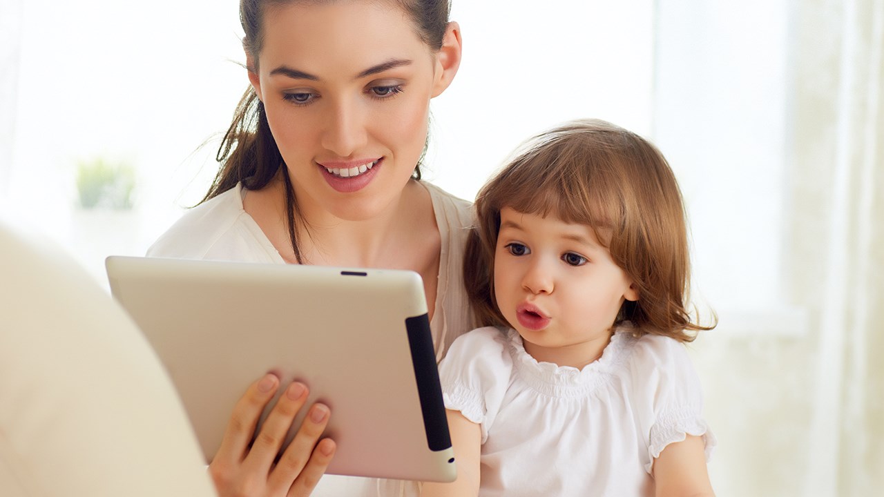 Le iPad/iPod offre des applications éducatives pour stimuler le langage des 0-5 ans