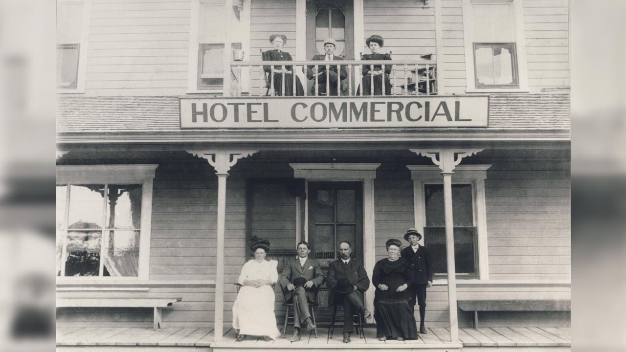 LE PREMIER HÔTEL DE LA STATION: L'HÔTEL COMMERCIAL