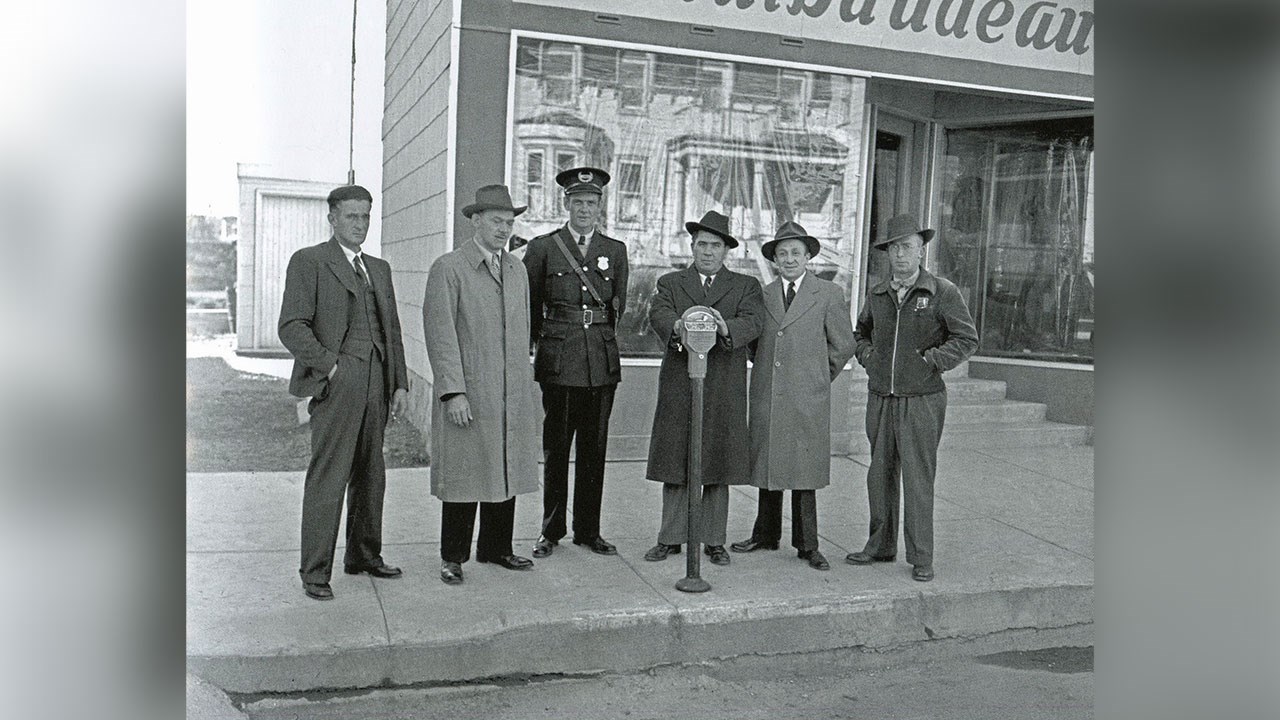 PARCOMÈTRES ET FEUX DE CIRCULATION