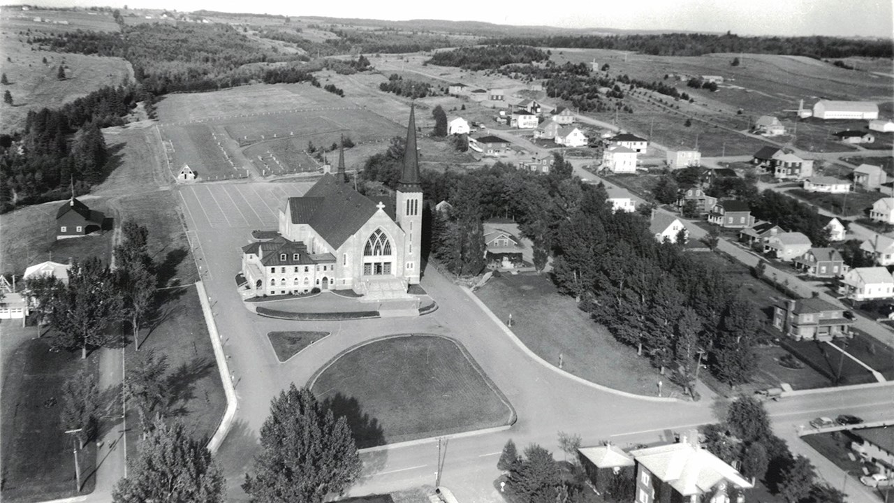 La création de la paroisse de l'Assomption à Saint-Georges
