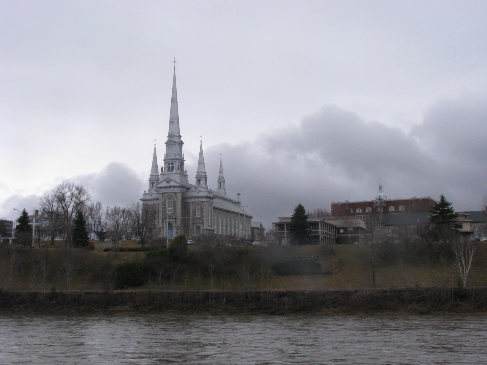 église st-georges ouest