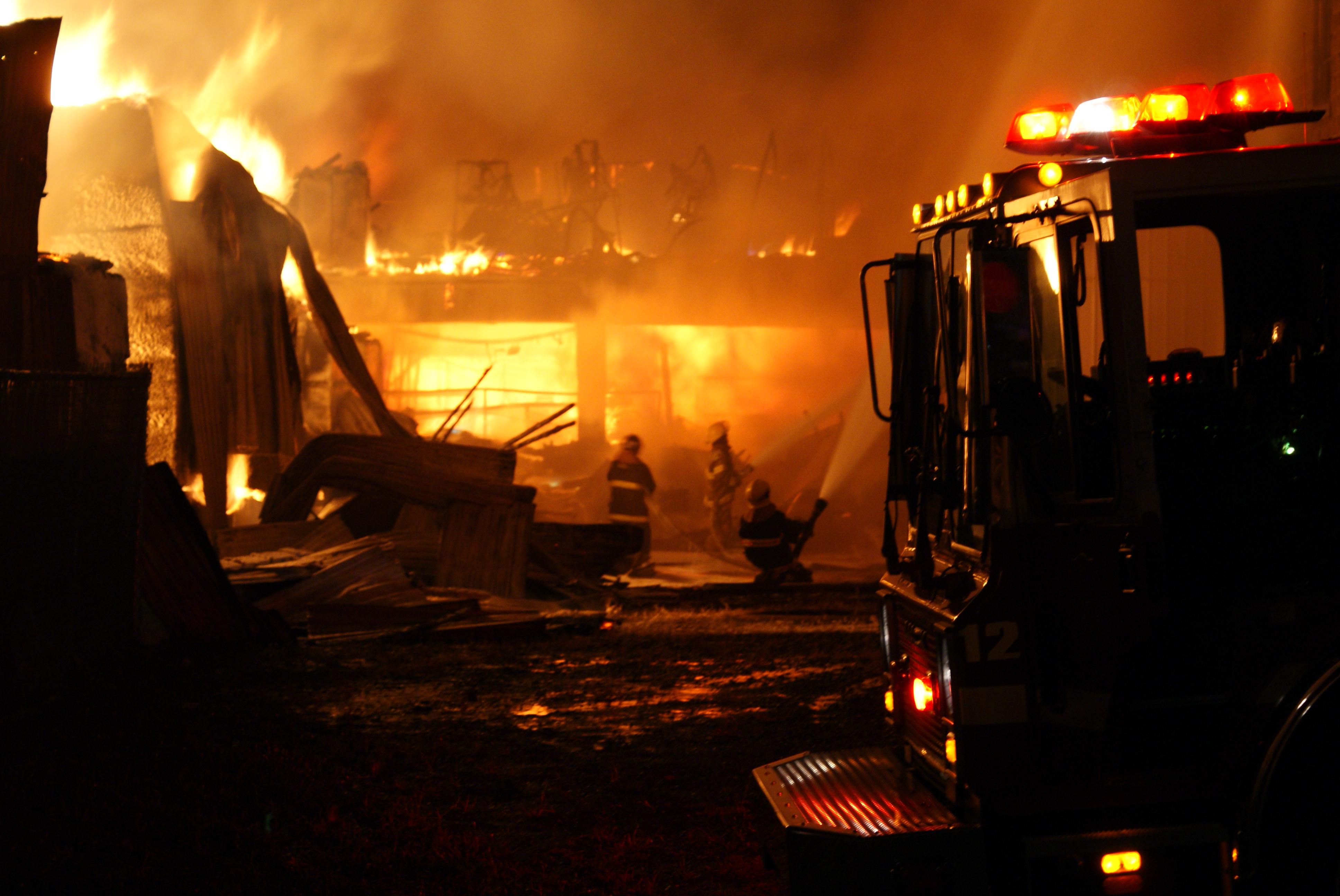 Incendie - Quincaillerie André Lessard !