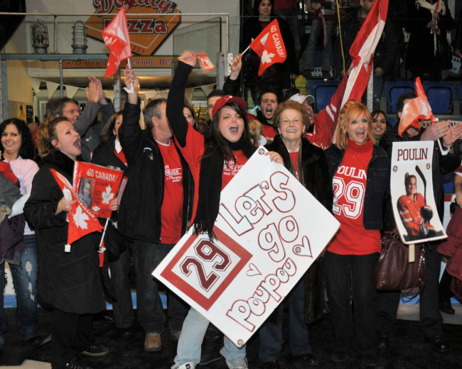 Victoire des Canadiennes mais surtout de Marie-Philip Poulin