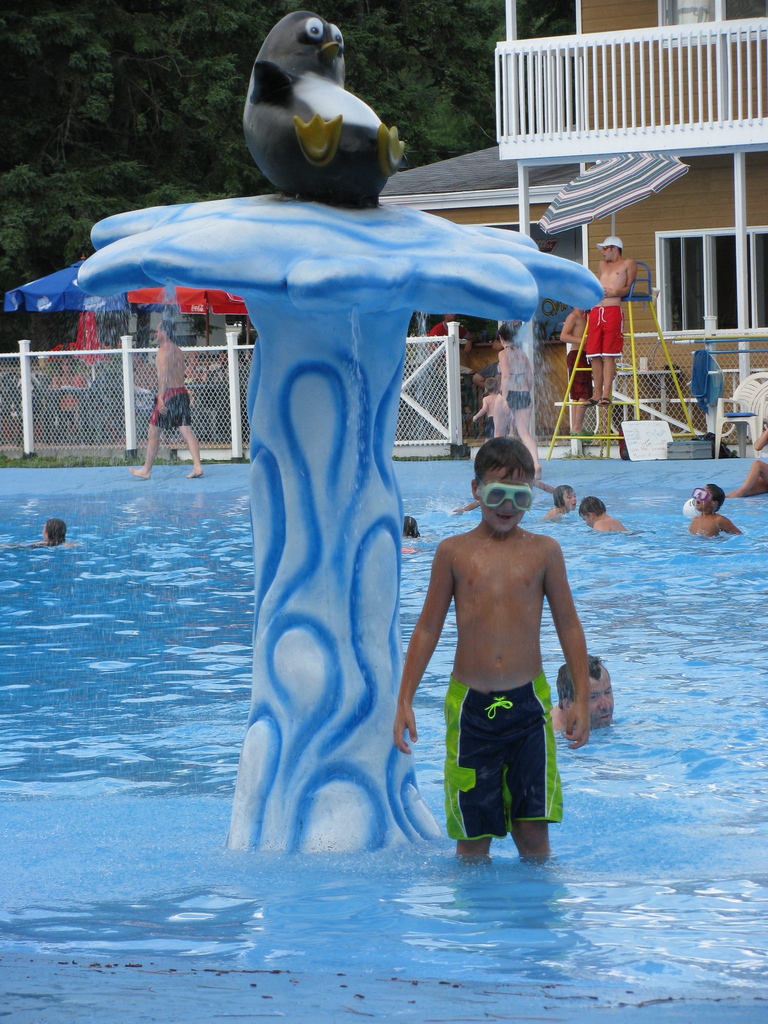 Notre-Dames-Des-Pins