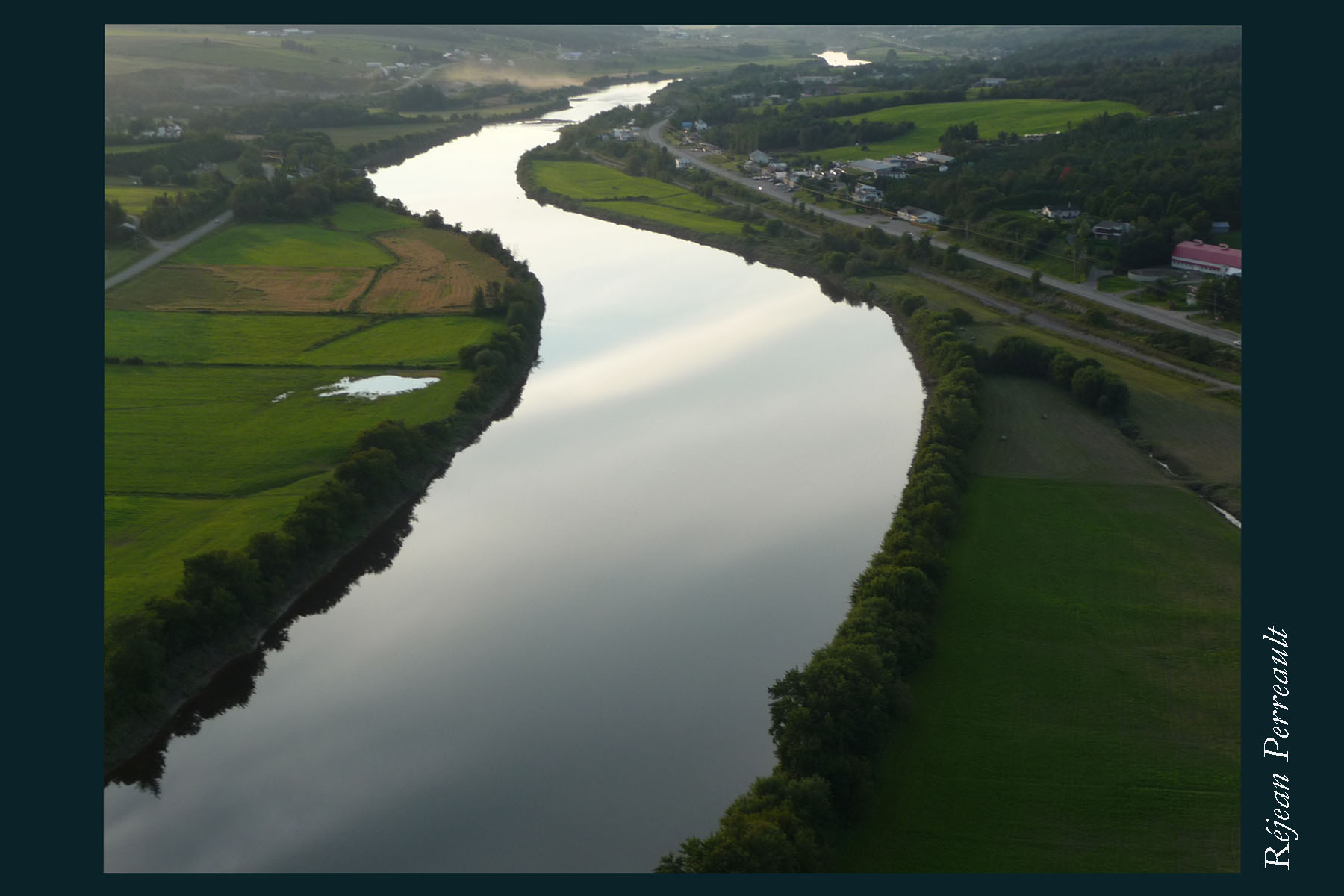 Miroir de la rivière