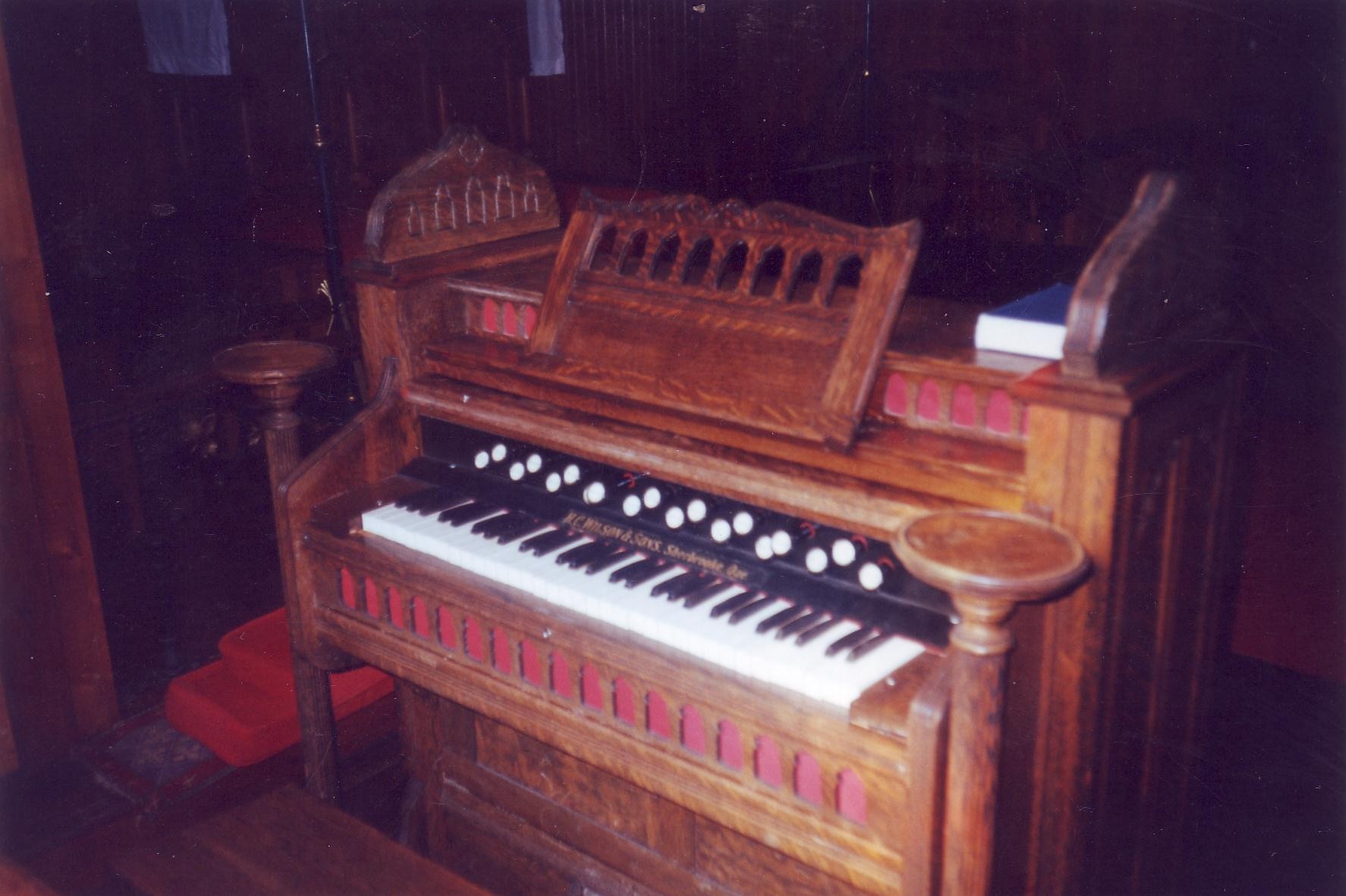 Harmonium de Maple-Grove (près de St Ferdinand d'Halifax)..