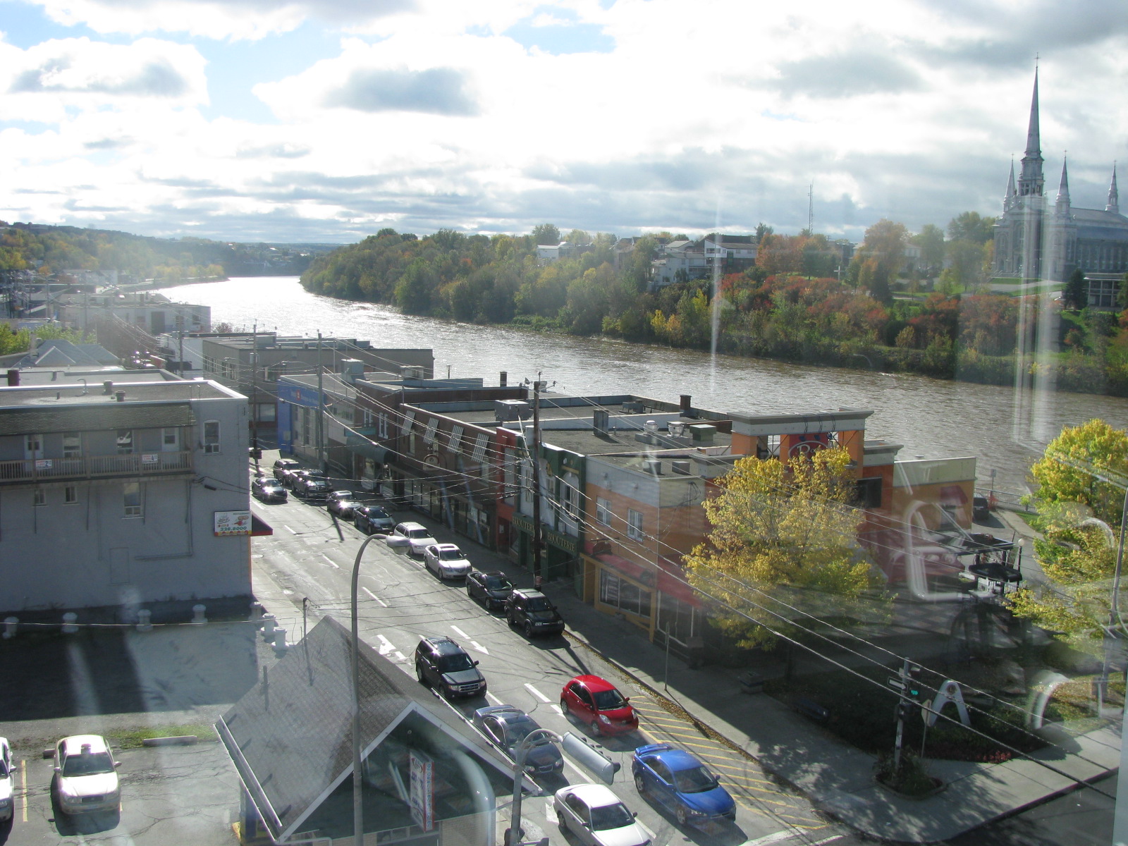 Premiere  Avenue St-Georges  Est