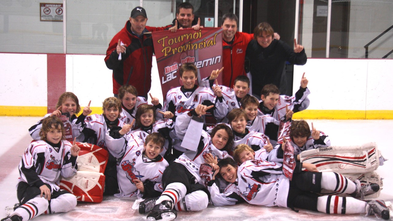 L’équipe de hockey Peewee A2 champion du tournoi provincial de Lac-Etchemin
