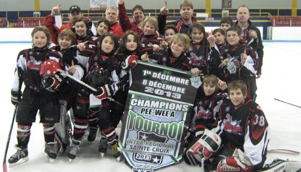 Le Garaga Pee-Wee A1 champion du tournoi interrégional de Sainte-Croix de Lotbinière