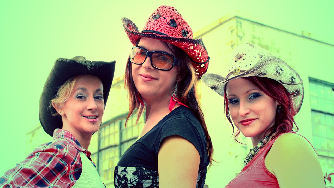 Soleil de fou lance un second extrait festif et coloré