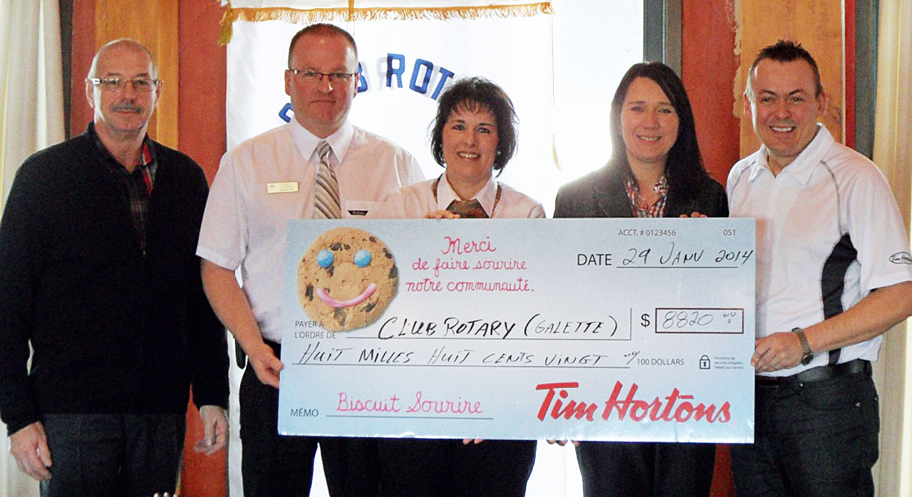 «La Galette» reçoit 8 820$ de la part des Tim Hortons de la région