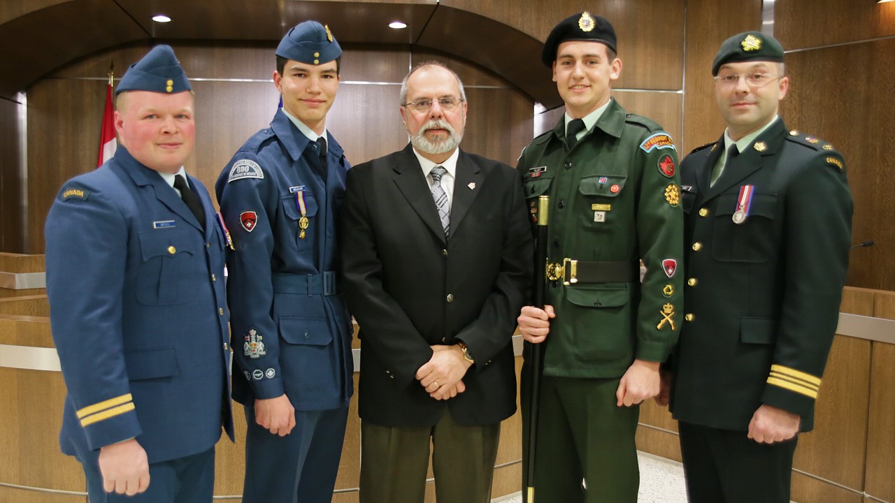 La Ville de Saint-Georges honore l’Escadron 890 et son Corps de Cadets 2625
