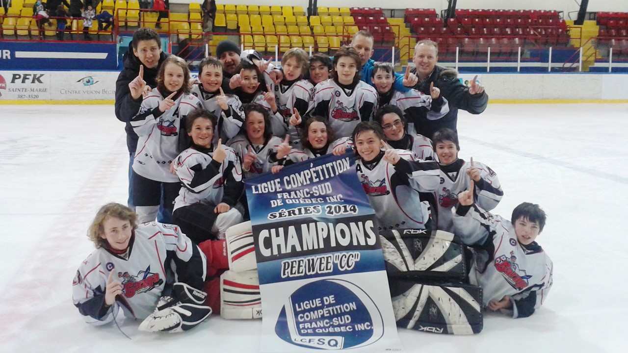 Les équipes du Garaga Pee-Wee CC et Atome B2 remportent les grands honneurs