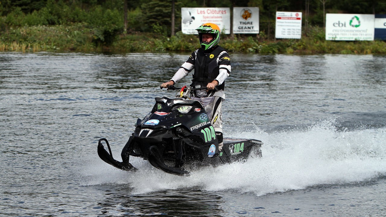 La saison Circuit de courses de Motoneige sur l’eau du Québec se termine