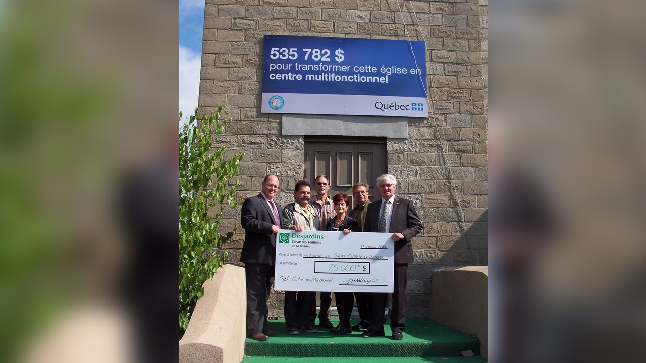 EN BREF | L’église de Sainte-Clotilde convertie en un centre multifonctionnel
