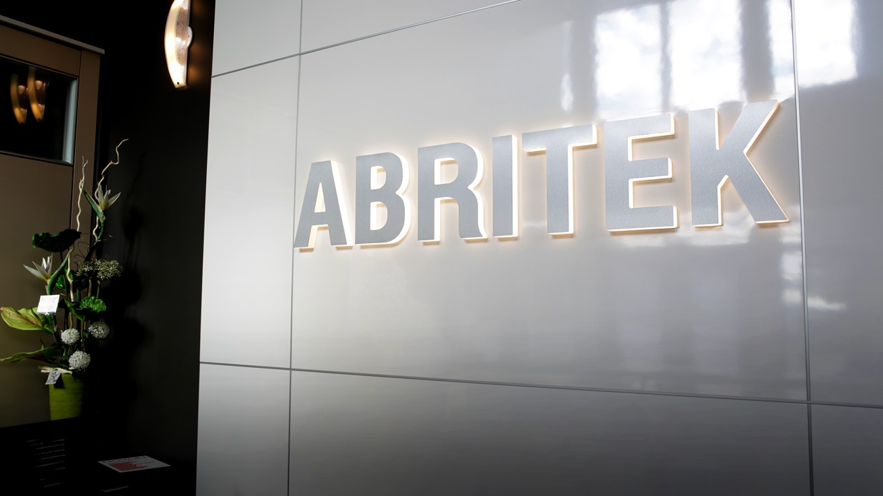 Une deuxième usine dans le Parc industriel pour Portes et fenêtres Abritek 