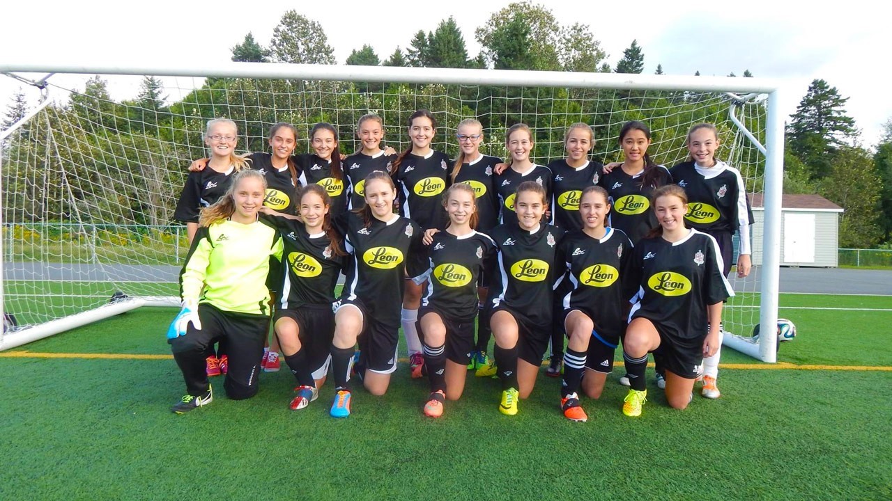 L’équipe de soccer féminine l’Ascalon U14 s'incline à la Coupe DuProprio