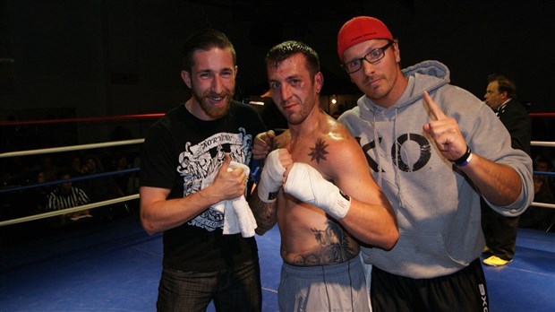 Mike Breton se battra pour la ceinture de championnat Kickboxing Series le 21 novembre