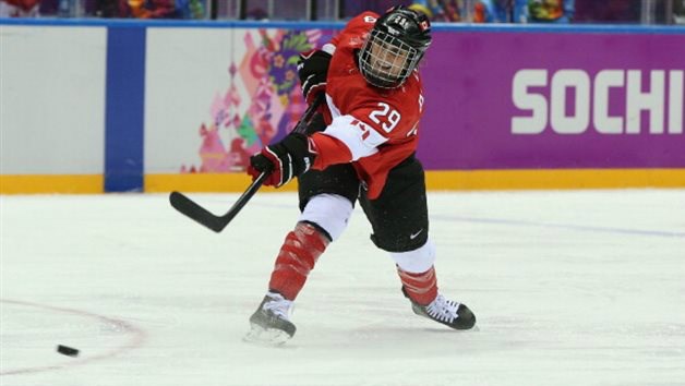 Marie-Philip Poulin nommé sur l'équipe de l'AHCA