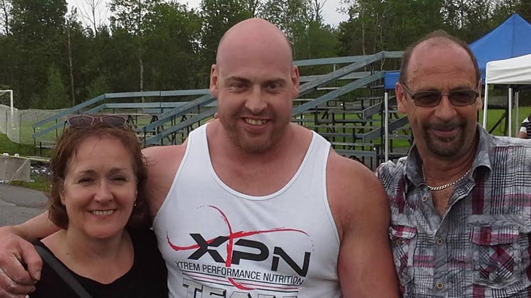 L'homme fort Jean-François Caron remporte sans surprise le championnat provincial de Saint-Odilon