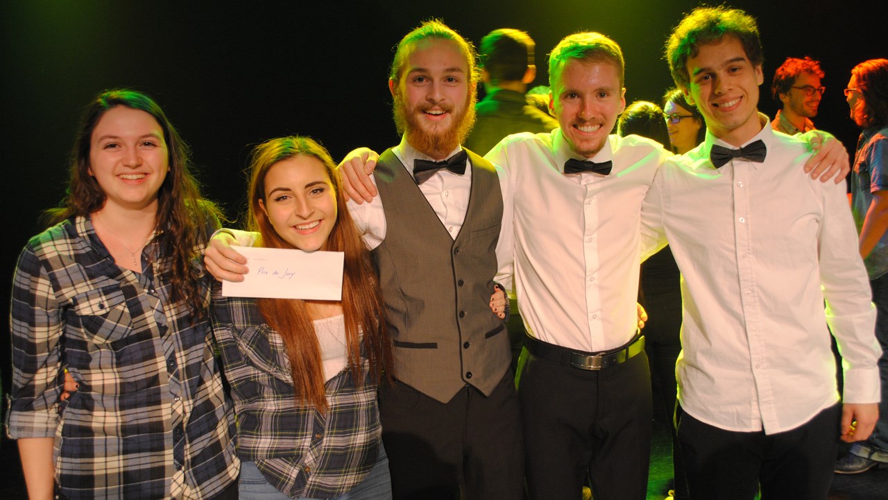 Le groupe Double Seuil remporte la finale locale de Cégeps en spectacle