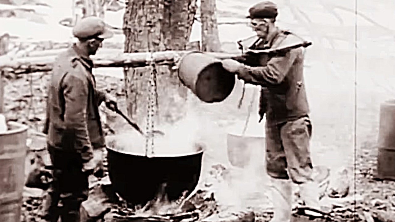 Normand DeLessard présente le Temps des sucres en 1925