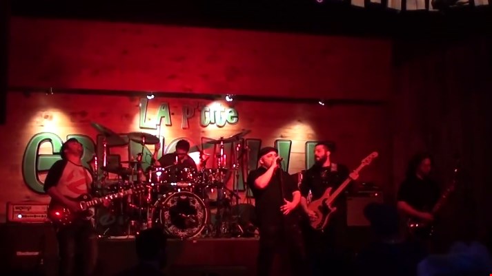 Prestation de News Out à « Lévis : Ville du rock »