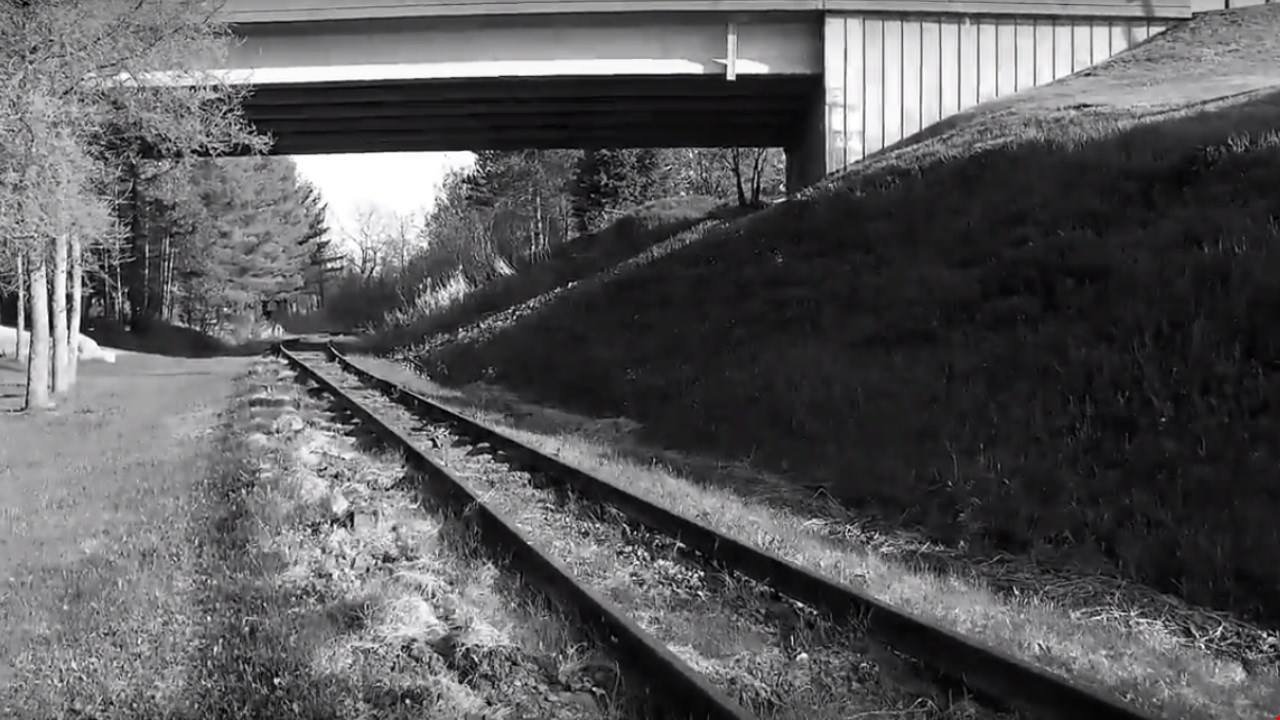 Normand DeLessard présente le démantèlement de la voie ferrée