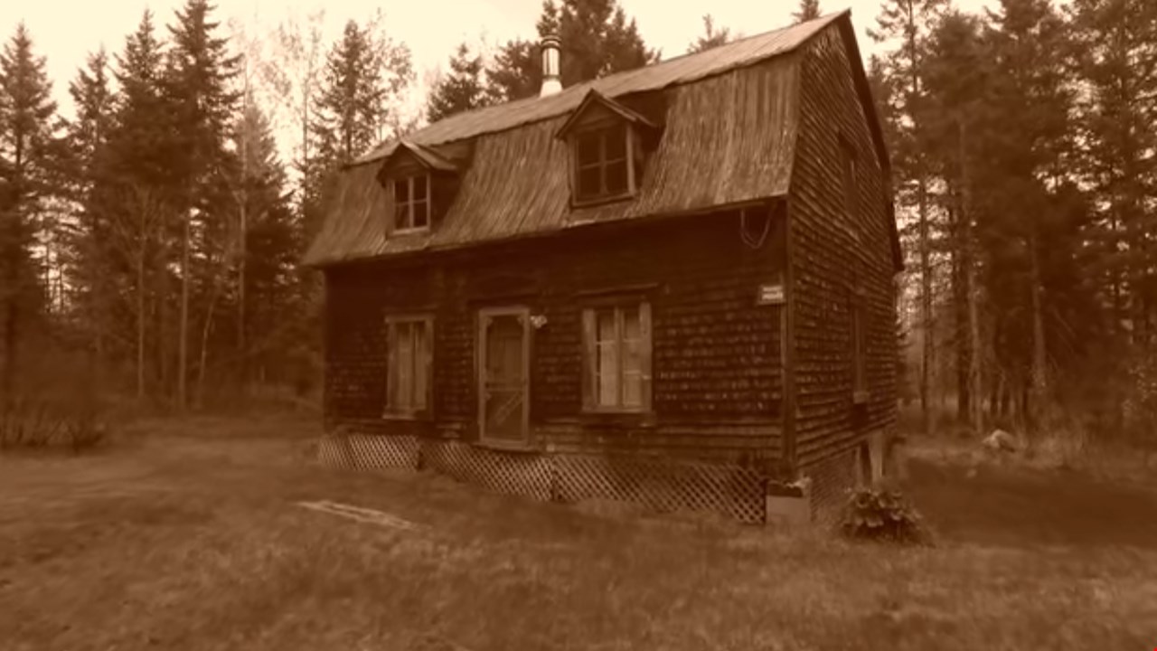 Normand DeLessard présente des images d'une maison d'autrefois