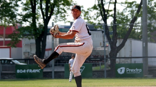 Les Jarrets Noirs de Beauce l’emportent 6-0 contre le Chaudière Autopro de Charny
