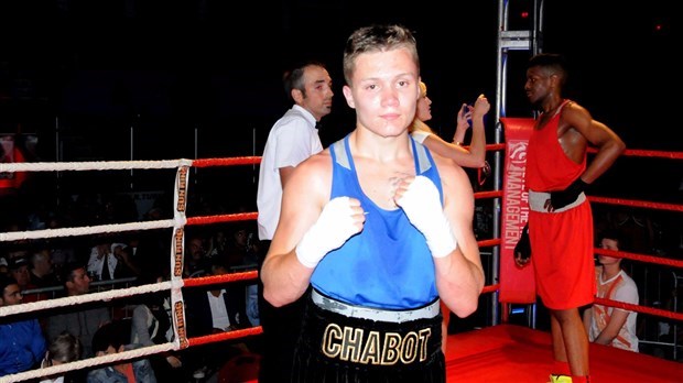 Thomas Chabot en audition pour faire partie de l'équipe canadienne junior de boxe olympique