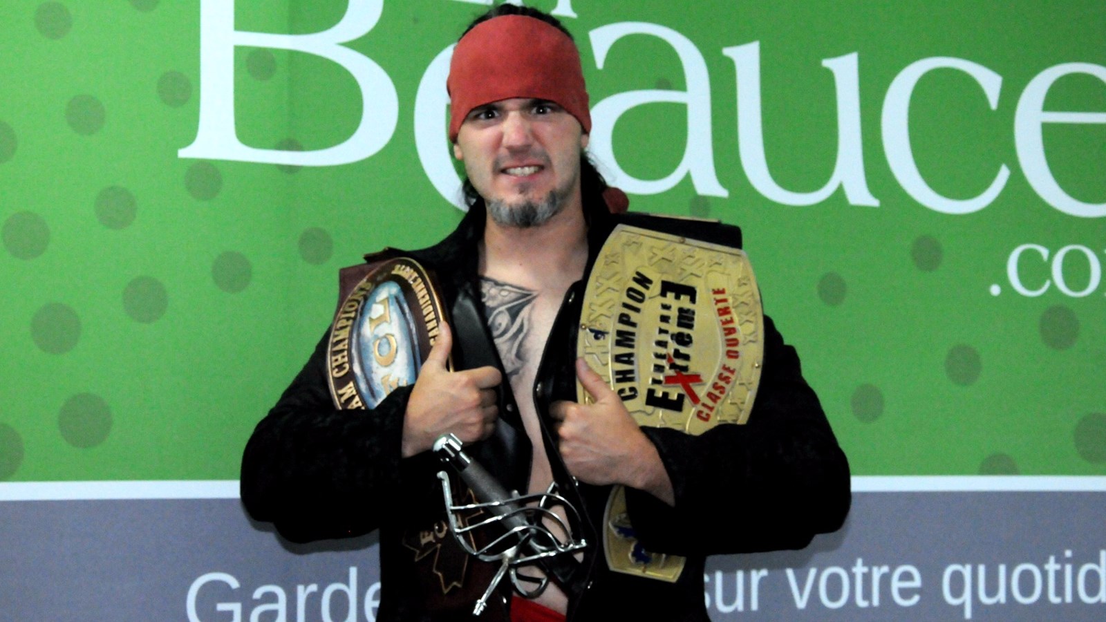 Le capitaine Michael Pezz arrivera au gala de lutte de Saint-Victor en conquérant