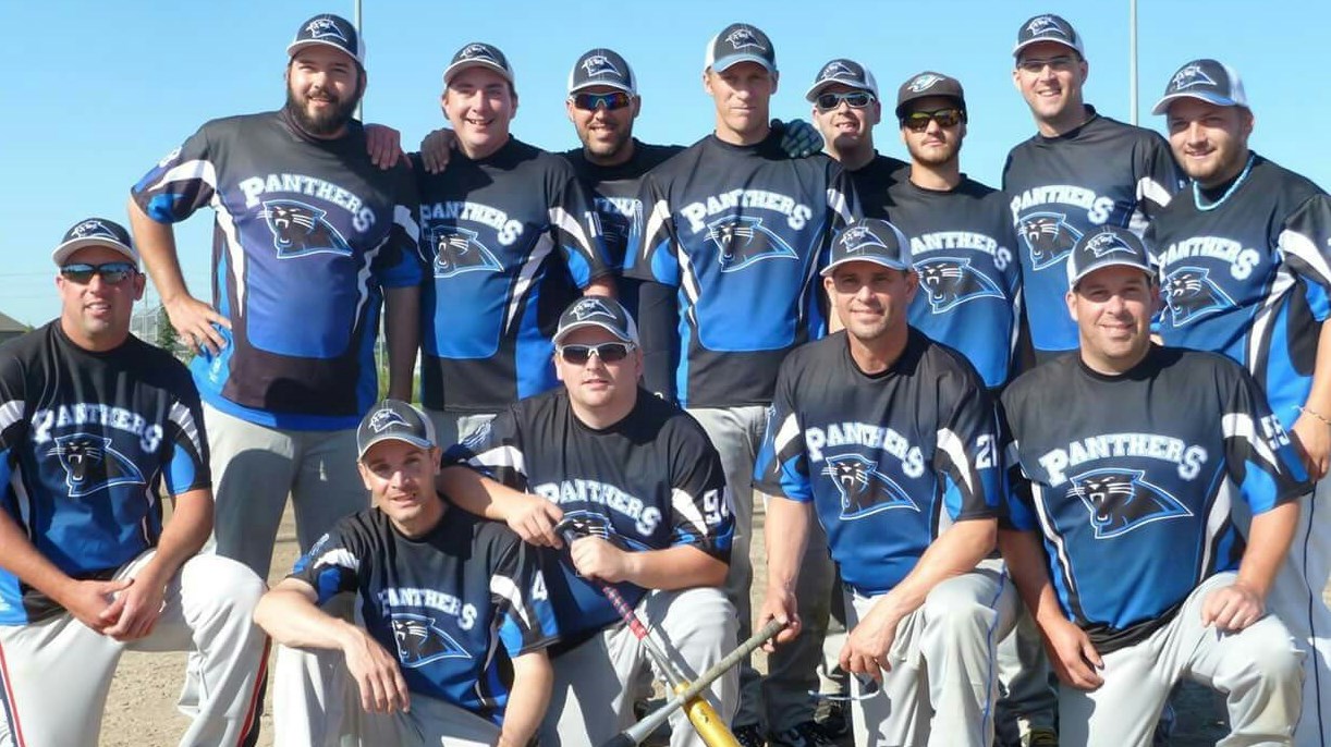 Mike Carvalho et Tommy Bolduc au Championnat mondial de slow pitch 