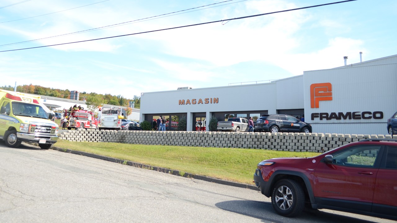 Incendie chez Frameco à Saint-Joseph              
