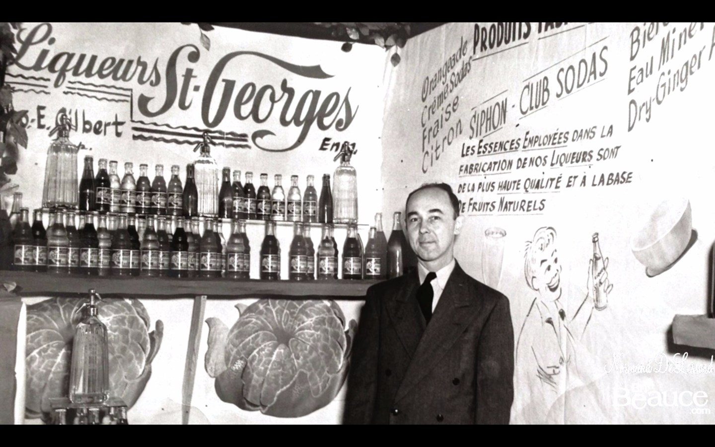 Normand DeLessard présente les « délicieuses liqueurs Saint-Georges »