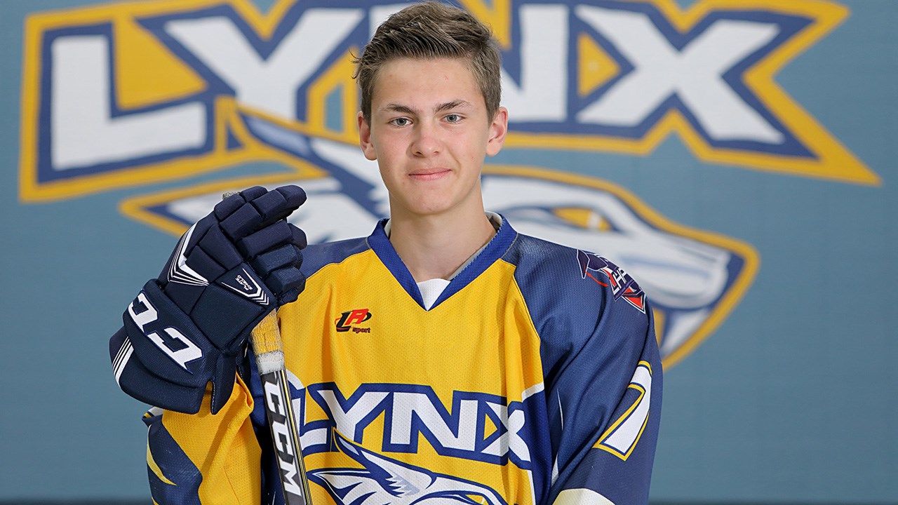 Mathieu Grenier des Lynx M17 est deuxième au championnat des pointeurs