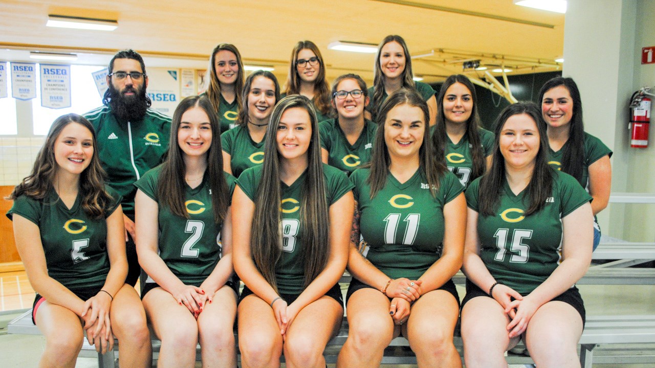 Les Condors subissent trois revers à domicile en volleyball féminin 