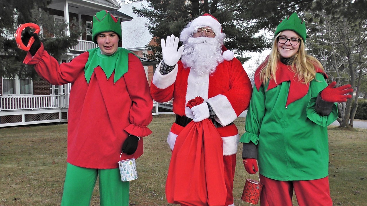 Normand DeLessard présente la tournée du père Noël à Notre-Dame-des-Pins