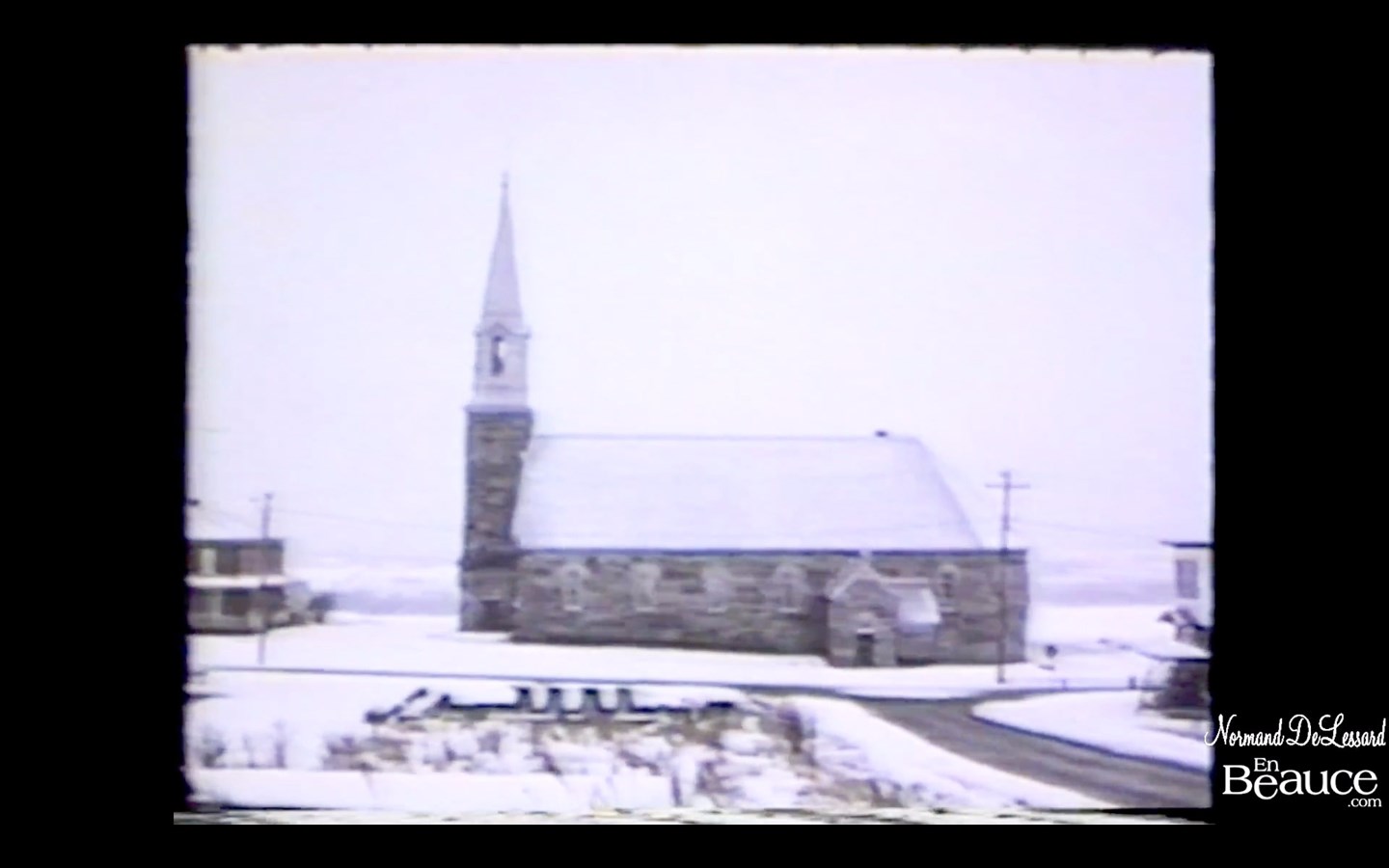 Normand DeLessard présente des images de Saint-Alfred en 1976
