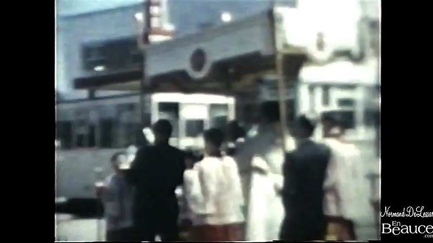 Normand DeLessard présente la fête de Dieu à La Guadeloupe en 1955