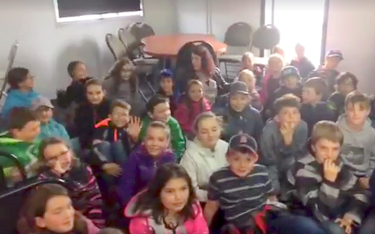 Une quarantaine d’élèves de l’école Dionne sont venus présenter la 2e course colorée 