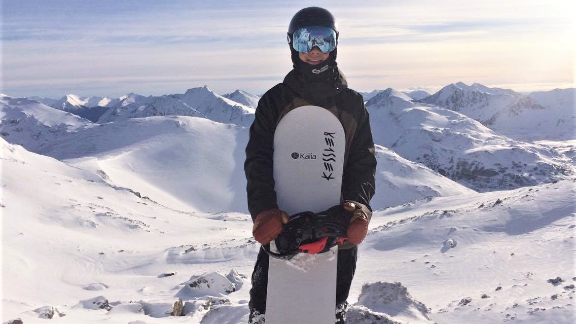 Éliot Grondin représentera le pays à la Coupe du monde de snowboard cross en Argentine
