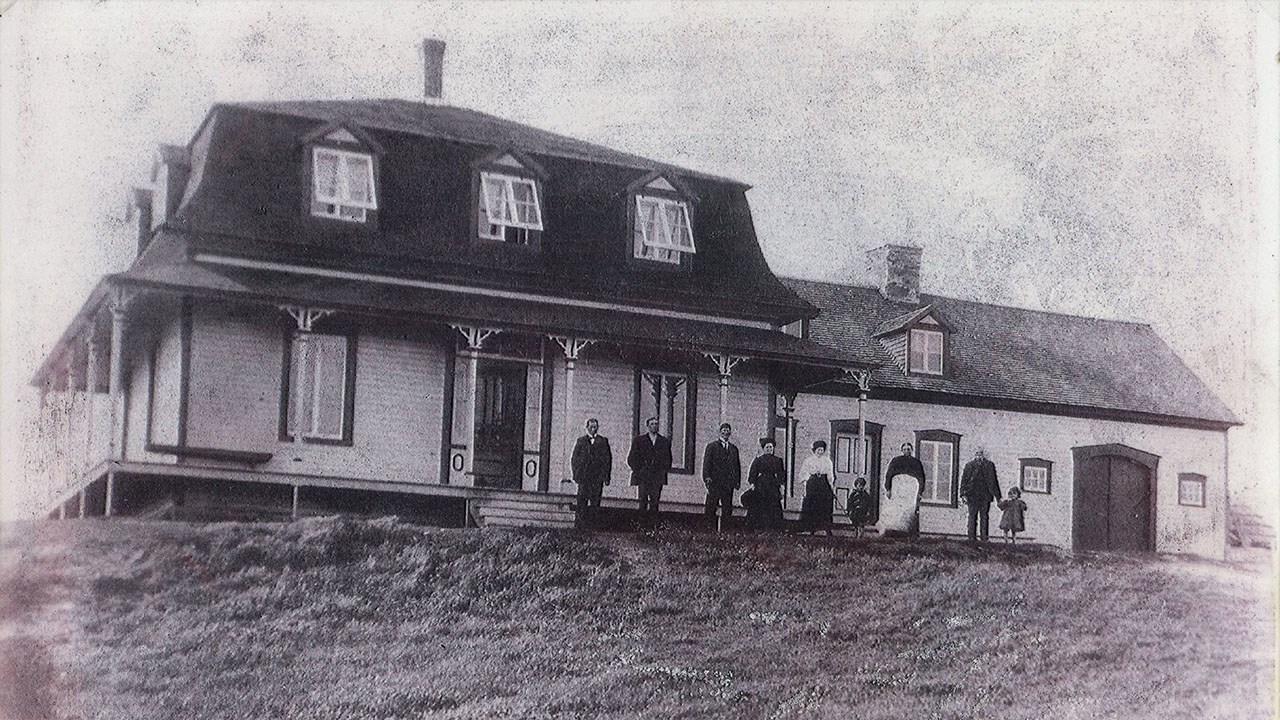 LA MAISON ANCESTRALE D'OLIVIER POULIN