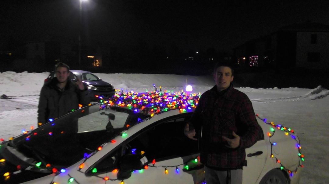 Normand DeLessard présente Noël sur nos voitures