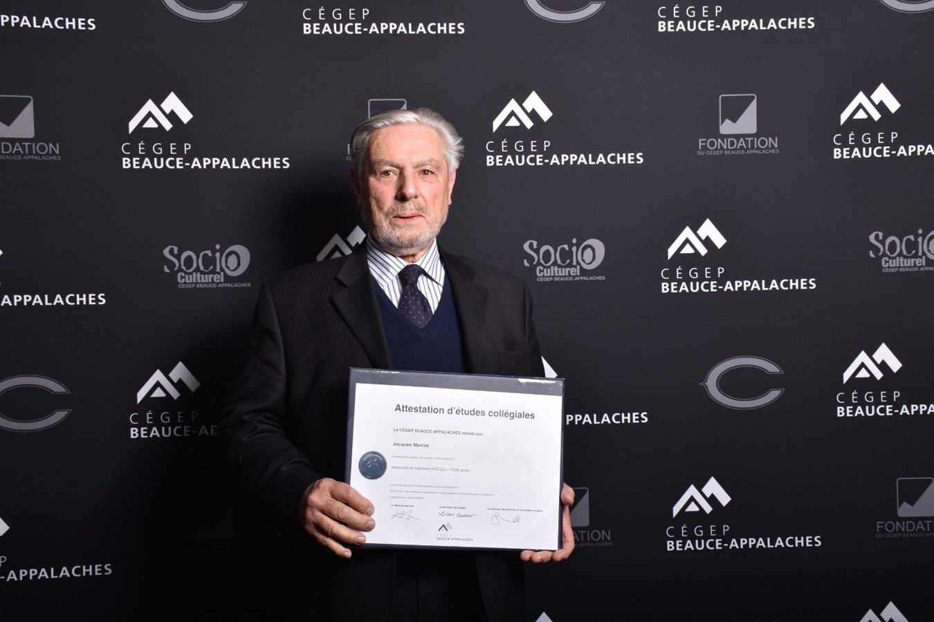 Un diplômé jeune de cœur 