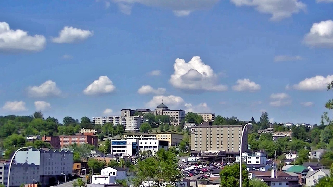 Normand DeLessard présente une vidéo de Saint-Georges en accéléré